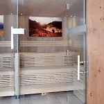 Alpenfrieden 招待所 3*