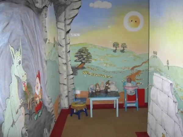 Alpenfrieden בית הארחה