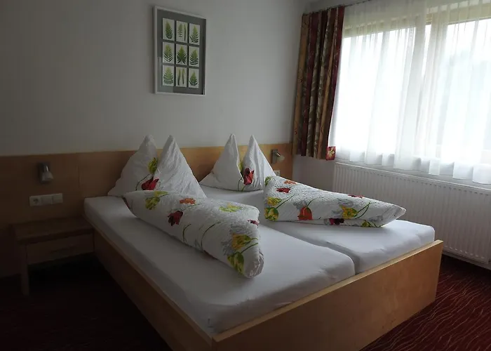 Alpenfrieden 3* קאפל