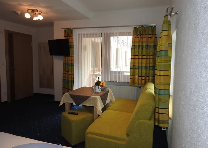 Alpenfrieden 3* קאפל