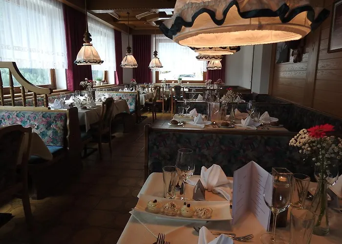 Alpenfrieden בית הארחה קאפל