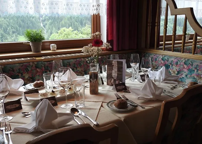 Alpenfrieden בית הארחה